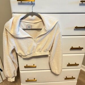 BDG cropped quarter zip
